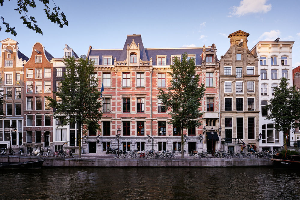 Lees meer over het artikel Horeca gietvloer – hotel vloer Amsterdam