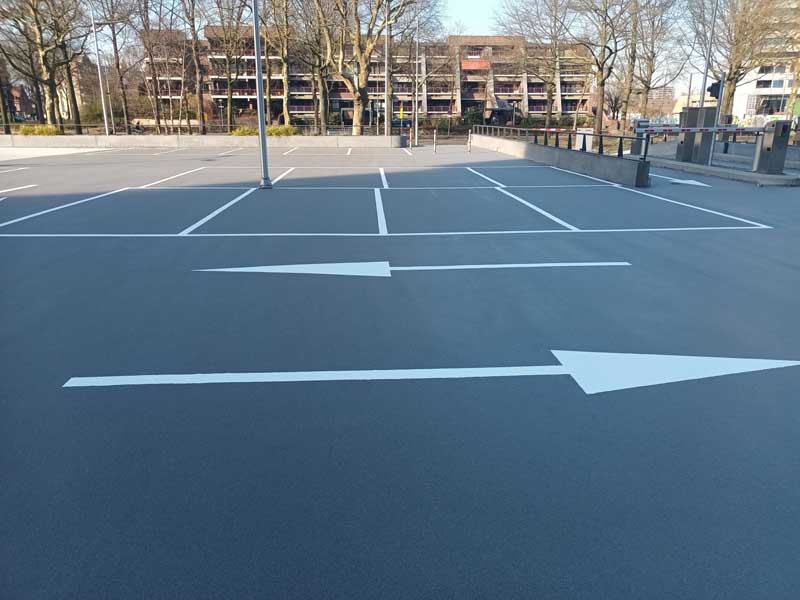 Parkeerdek Eindhoven in drie dagen renoveren