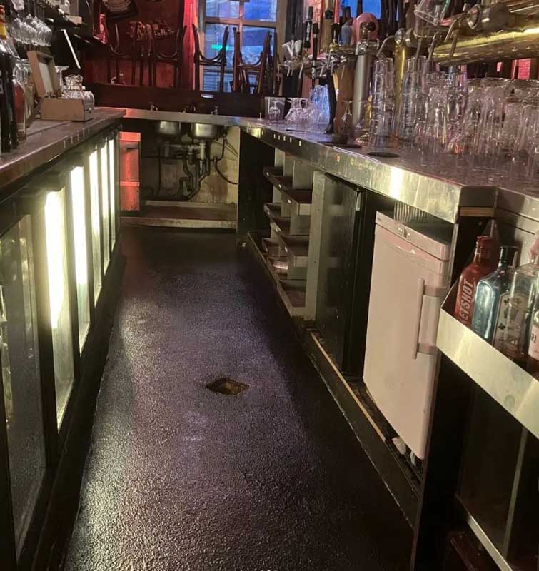 Antislipvloer (horeca) voor bar Den Haag