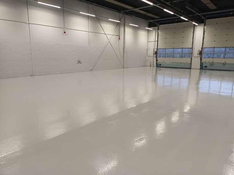 Lees meer over het artikel Antislip epoxy vloer van ruim 700 m2 Roermond
